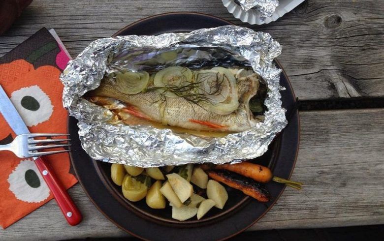 Рыба c овощами запеченная в фольге