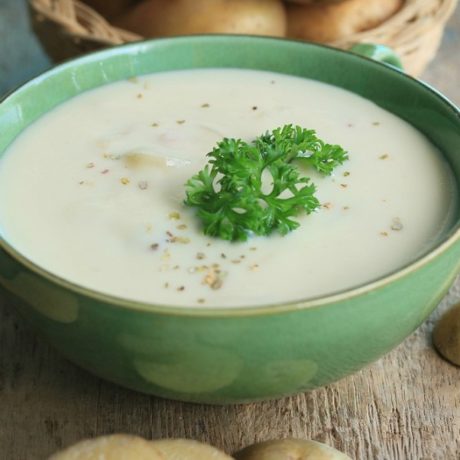 Картофельный суп с молоком